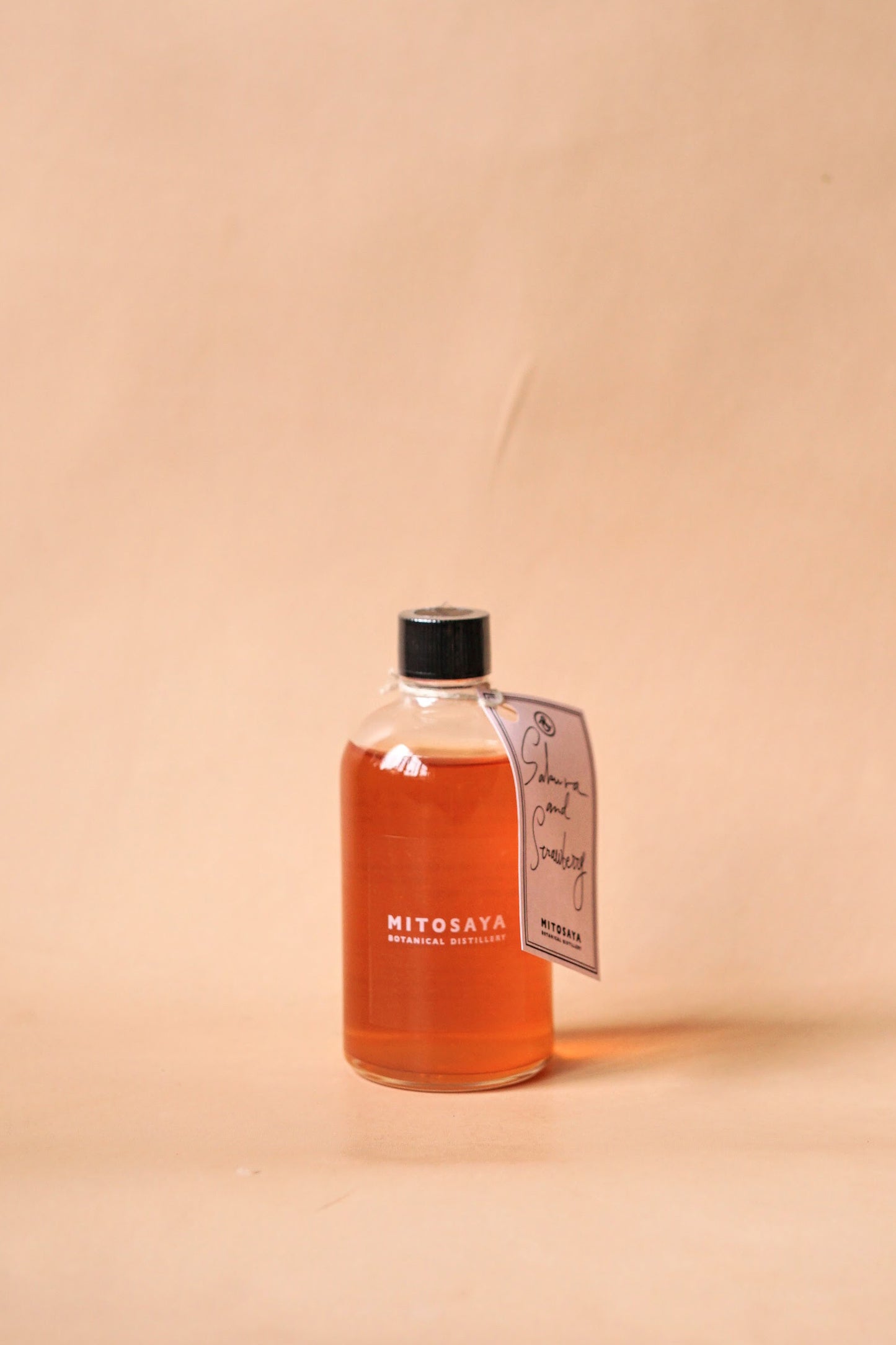 CHERRY BLOSSOM AND STRAWBERRY SYRUP / 桜といちごのシロップ