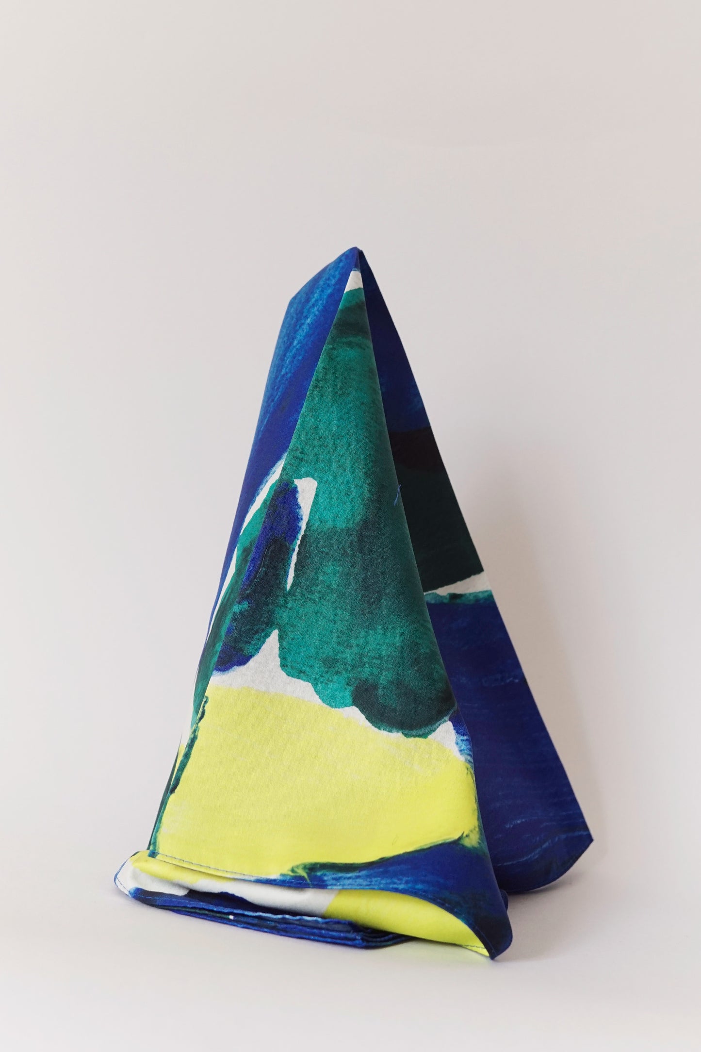 FUROSHIKI “Flower Dance” / 風呂敷「花のダンス」